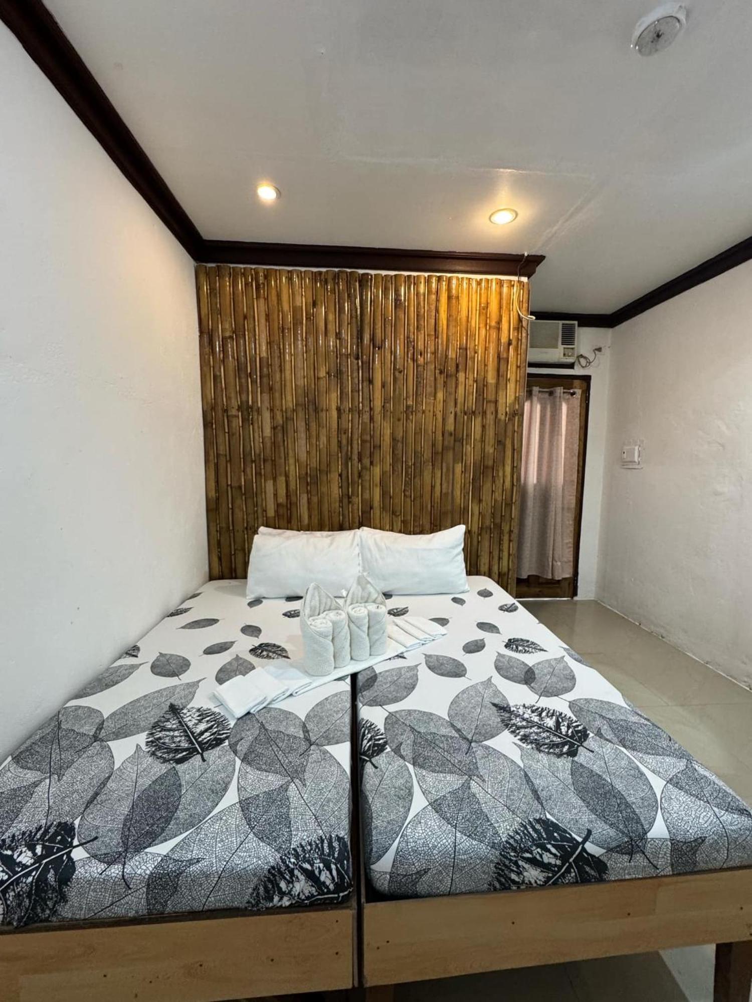 Aquaholik Traveler'S Lodge إل نيدو المظهر الخارجي الصورة