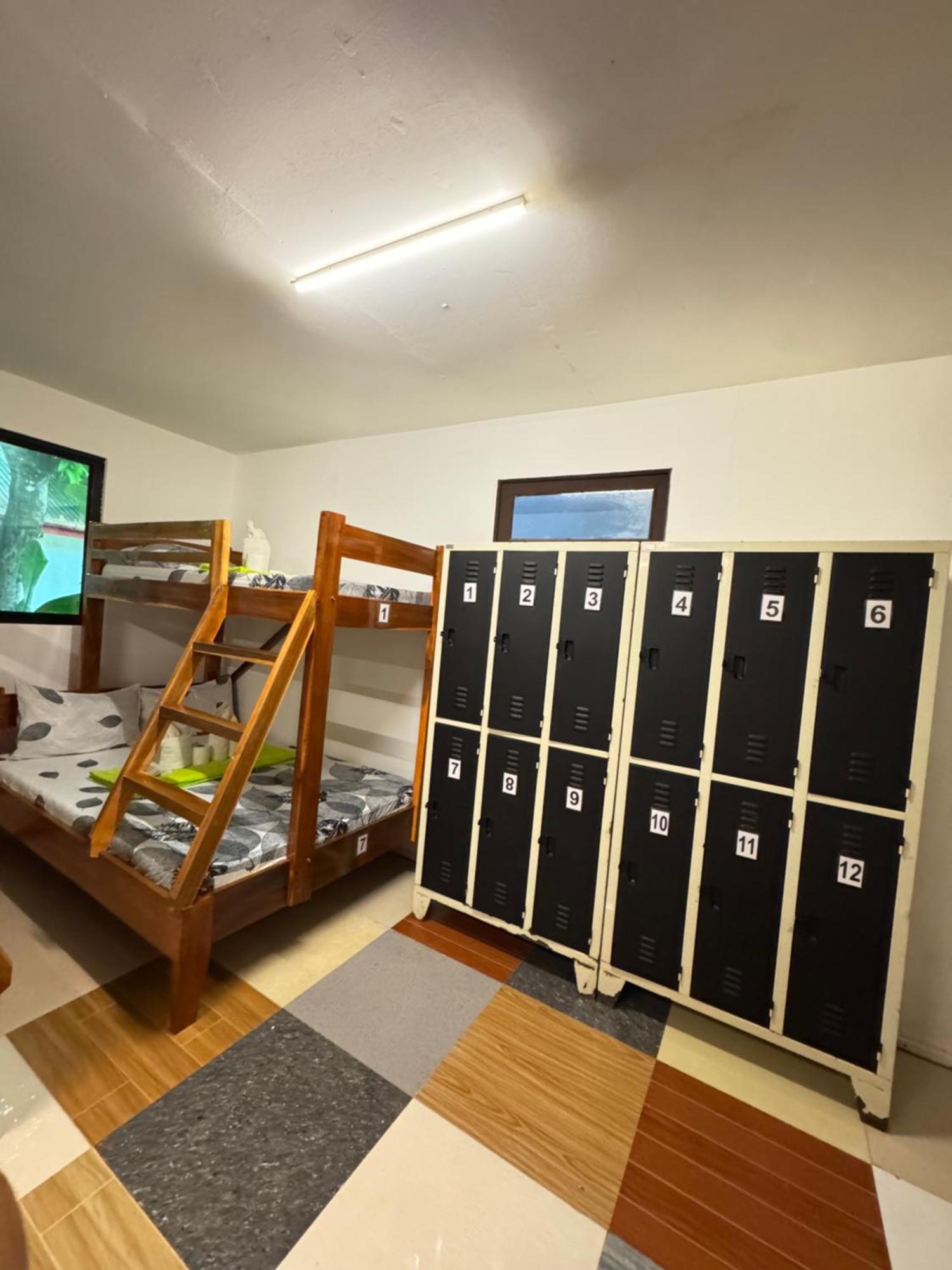 Aquaholik Traveler'S Lodge إل نيدو المظهر الخارجي الصورة